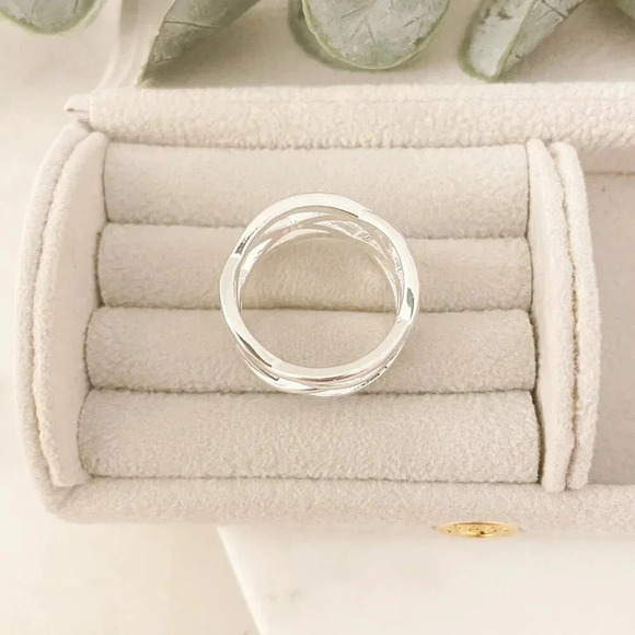 925 Sterling Silver Chunky Ring Criss Cross Ring Band Minimalist Ring Band - Picture 6 of 10